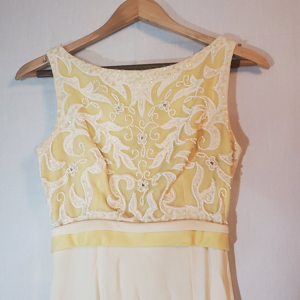 VTG Beaded Yellow sleeveless Maxi Gown Dress